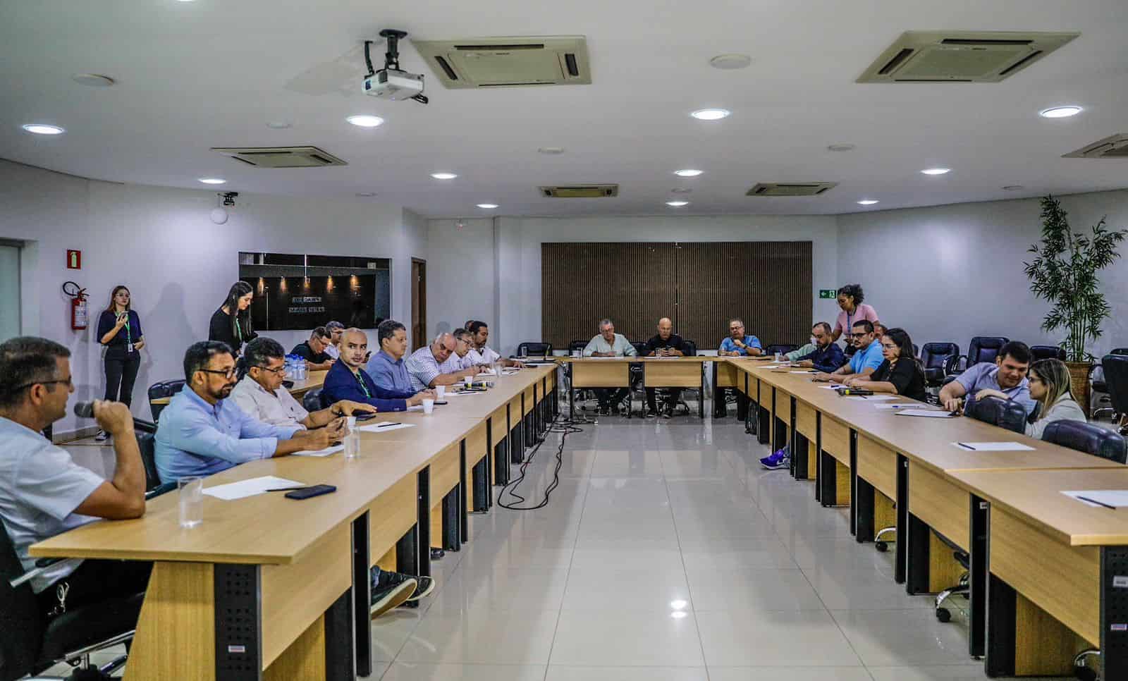 Empresários se reuniram nesta sexta-feira, 8, durante café da manhã na FIEAC. Foto: Sérgio Vale