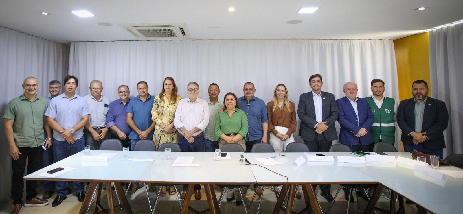 Encontro alinha agenda 2026 para ampliar exportações e integração internacional do Acre